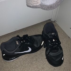 gently used nikes